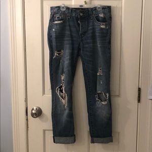 Abercrombie & Fitch Mid-Rise Boyfriend Jeans